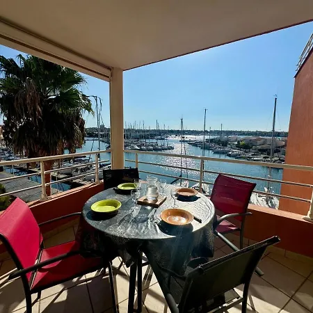 - Cap D'agde Vue Port Apartment Agde